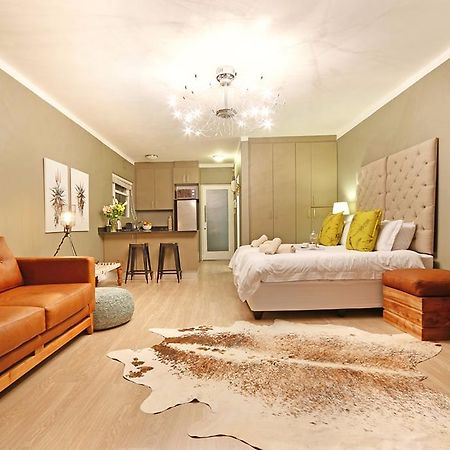 Afribode Mainhill Apartments Cape Town Bagian luar foto