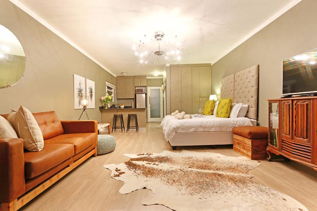 Afribode Mainhill Apartments Cape Town Bagian luar foto
