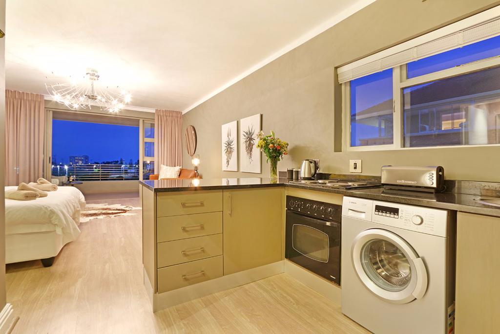 Afribode Mainhill Apartments Cape Town Bagian luar foto