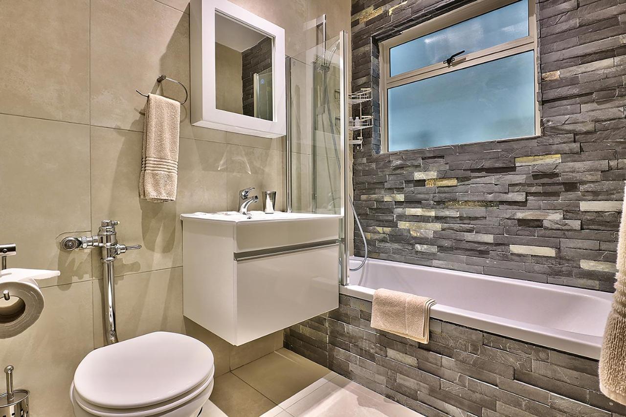Afribode Mainhill Apartments Cape Town Bagian luar foto