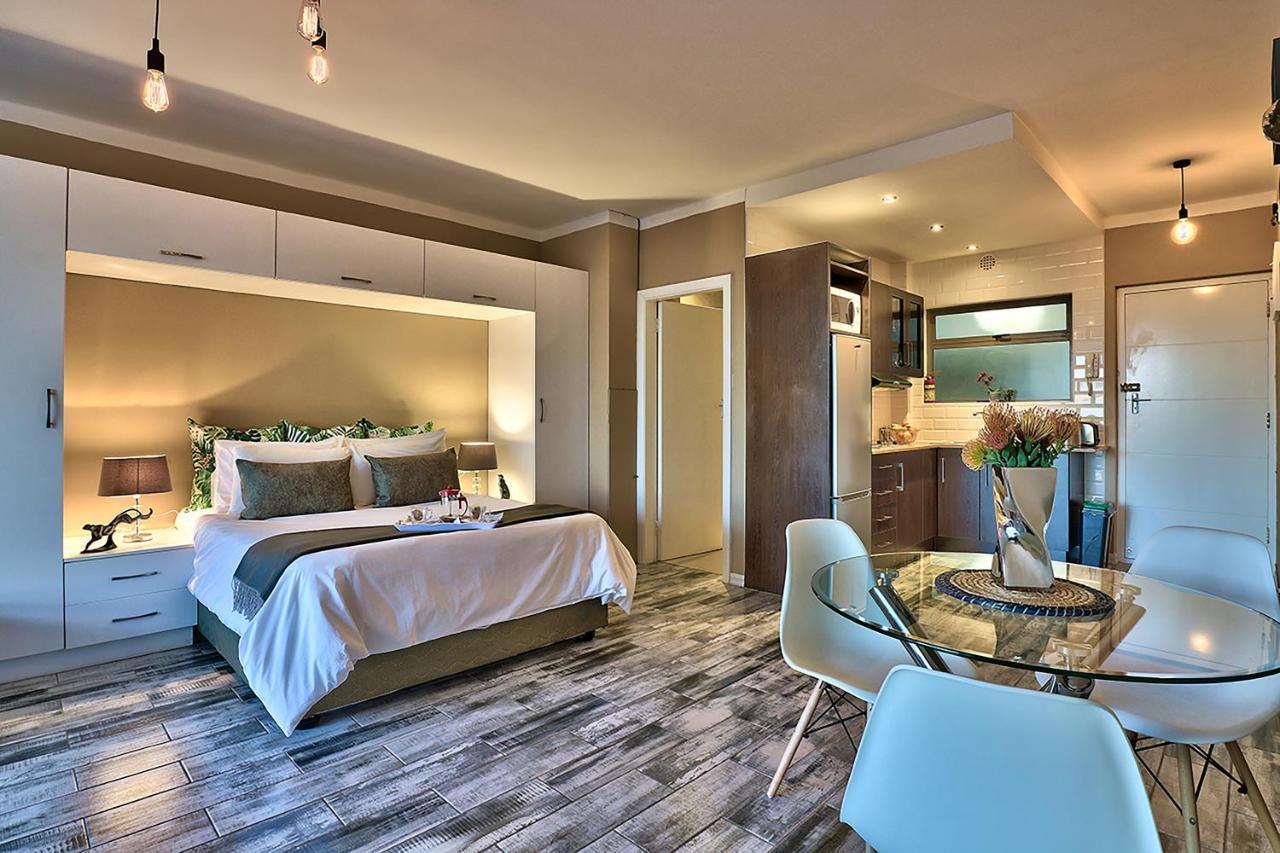 Afribode Mainhill Apartments Cape Town Bagian luar foto