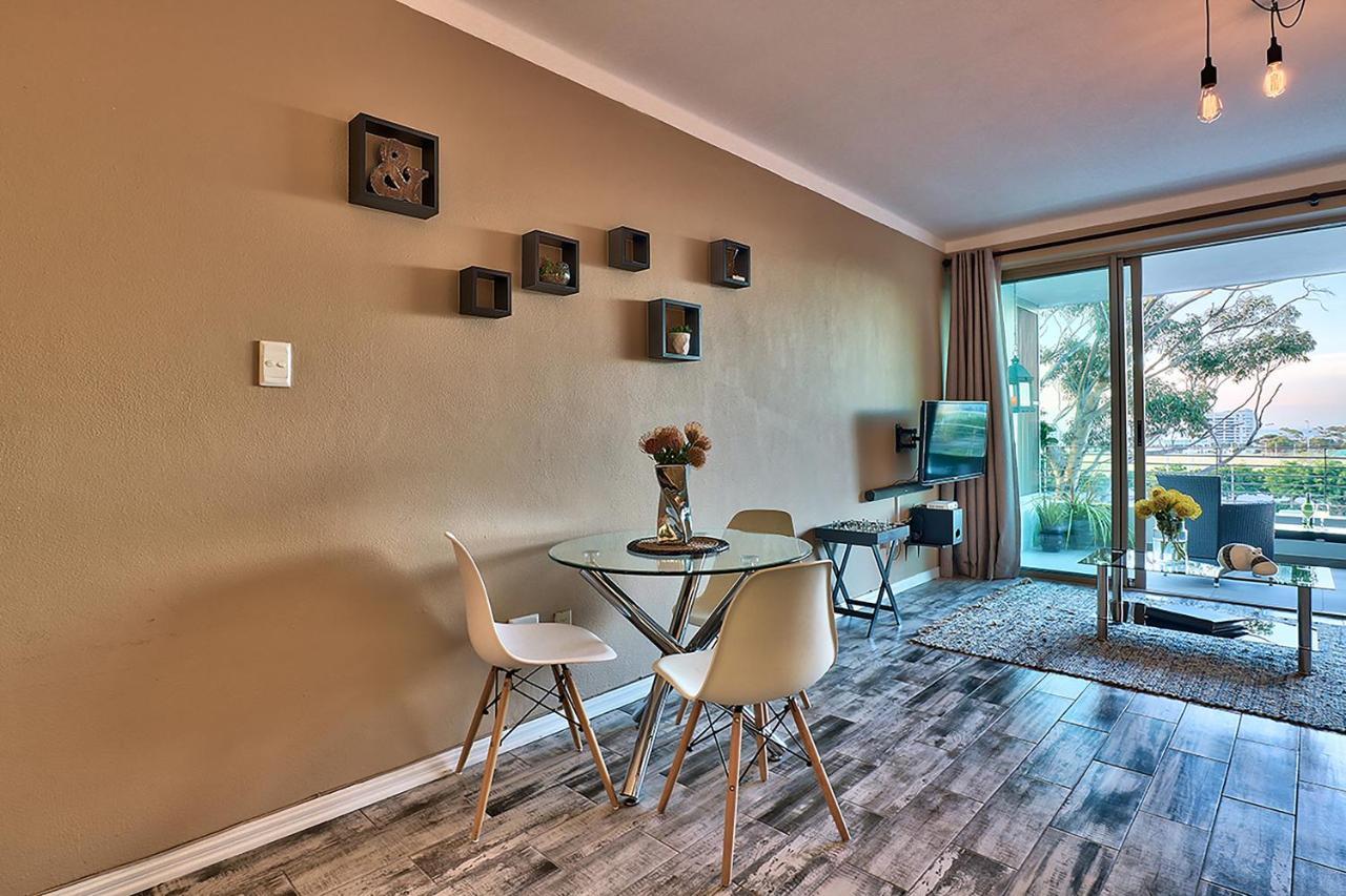 Afribode Mainhill Apartments Cape Town Bagian luar foto