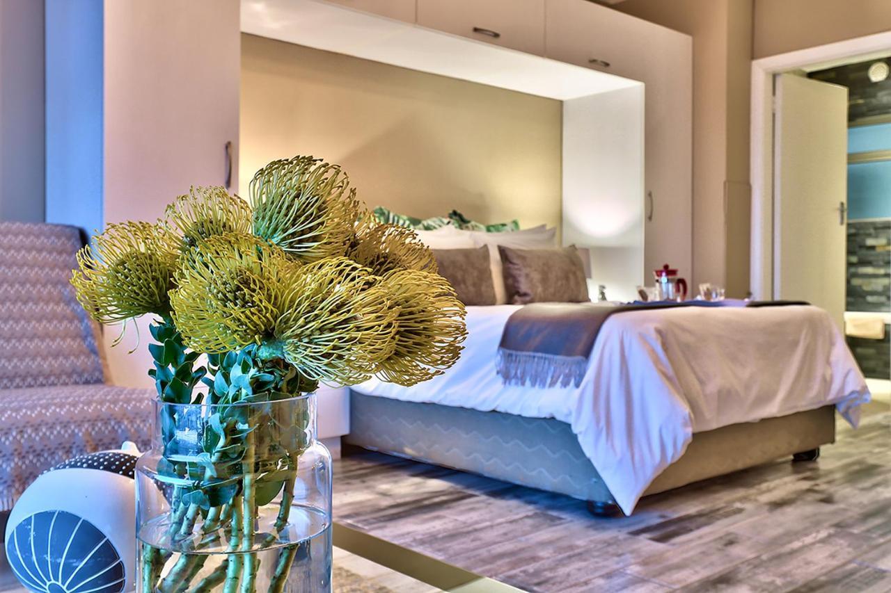 Afribode Mainhill Apartments Cape Town Bagian luar foto