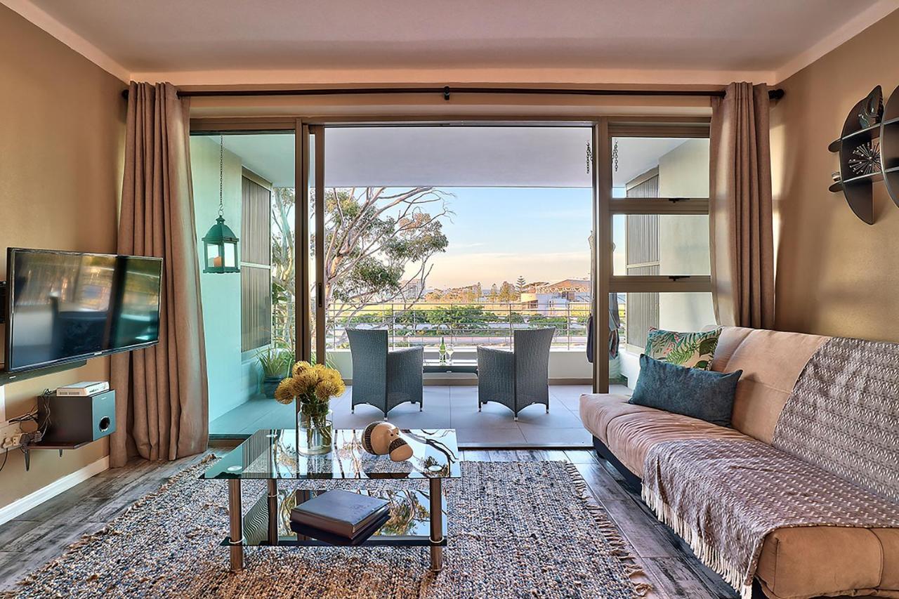 Afribode Mainhill Apartments Cape Town Bagian luar foto